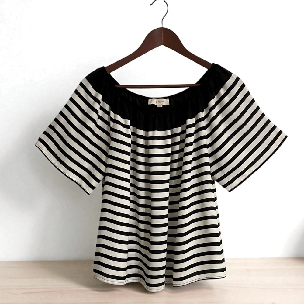 LOFT black & light cream striped blouse on or off shoulder Sz S